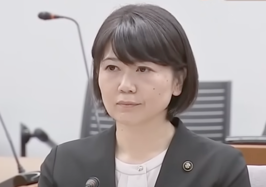 小川晶